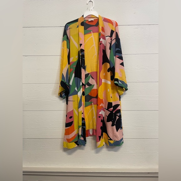 Karlie - Picture 2 of 4